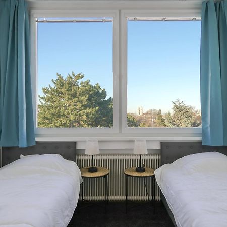 Spacious Apartments With View & Free Parking Винер-Нойштадт Экстерьер фото