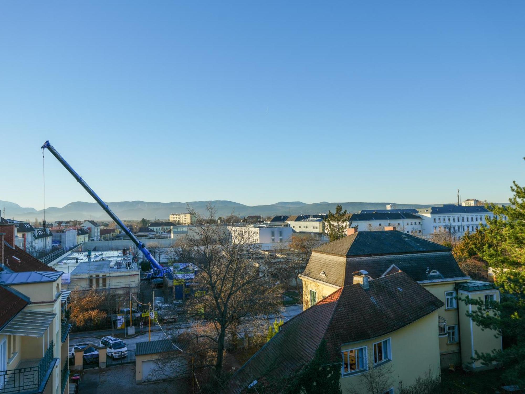 Spacious Apartments With View & Free Parking Винер-Нойштадт Экстерьер фото